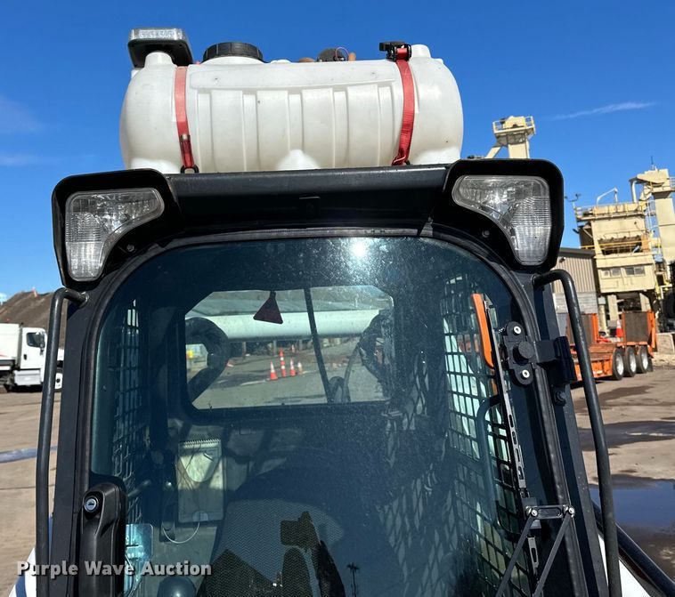 image for item DO3228 2022 Bobcat S770 skid steer loader