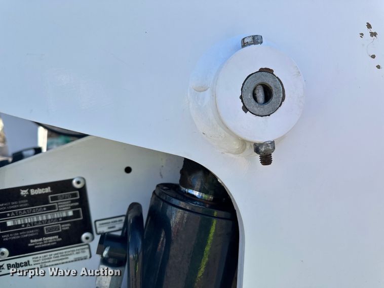 image for item DO3228 2022 Bobcat S770 skid steer loader