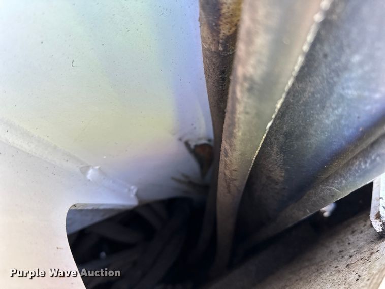 image for item DO3228 2022 Bobcat S770 skid steer loader