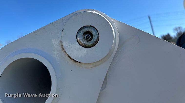 image for item DO3228 2022 Bobcat S770 skid steer loader