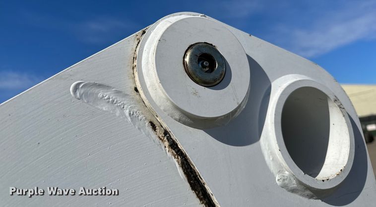 image for item DO3228 2022 Bobcat S770 skid steer loader