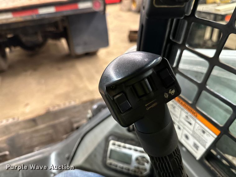 image for item DO3228 2022 Bobcat S770 skid steer loader