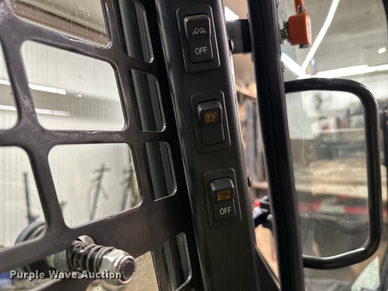 image for item DO3228 2022 Bobcat S770 skid steer loader