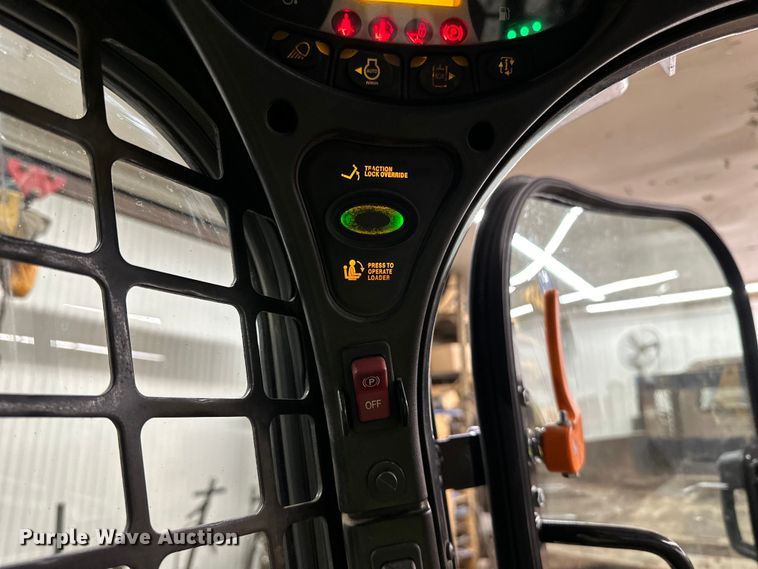 image for item DO3228 2022 Bobcat S770 skid steer loader