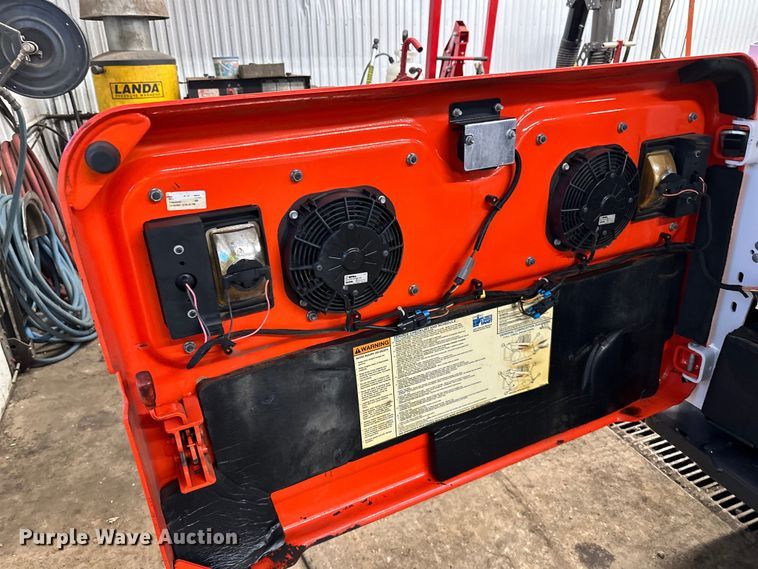 image for item DO3228 2022 Bobcat S770 skid steer loader