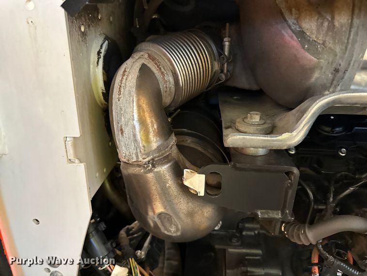 image for item DO3228 2022 Bobcat S770 skid steer loader