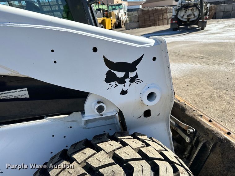 image for item DO3229 2022 Bobcat  S770 skid steer loader