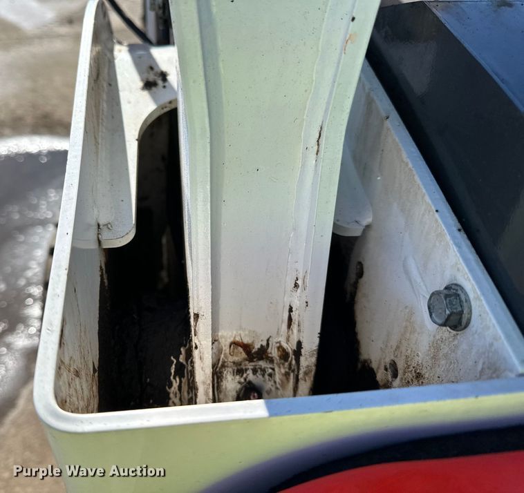 image for item DO3229 2022 Bobcat  S770 skid steer loader