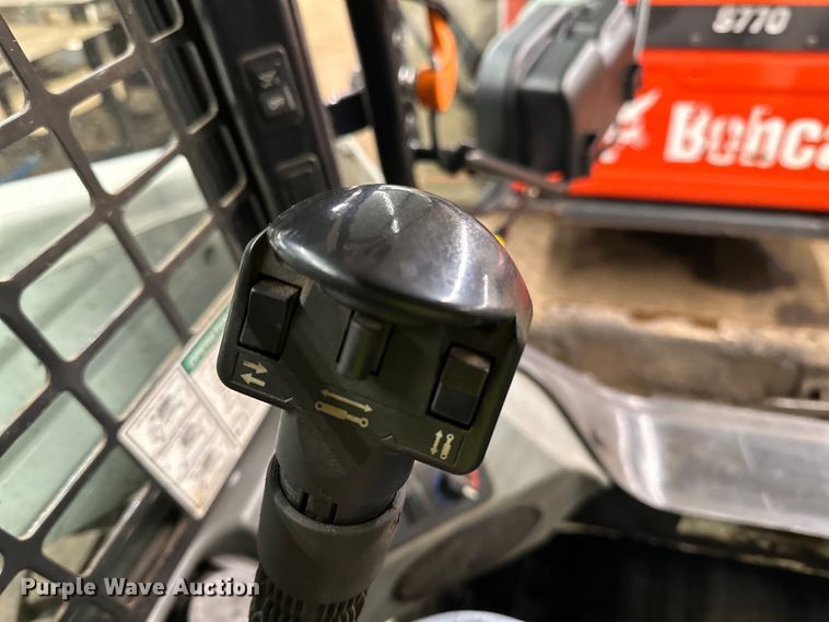image for item DO3229 2022 Bobcat  S770 skid steer loader