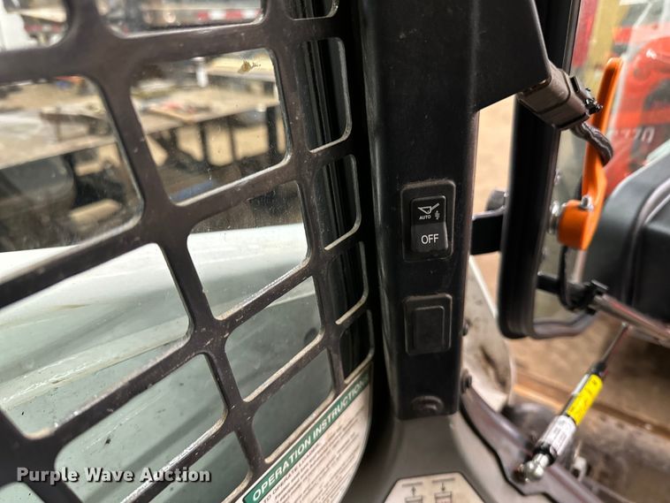 image for item DO3229 2022 Bobcat  S770 skid steer loader