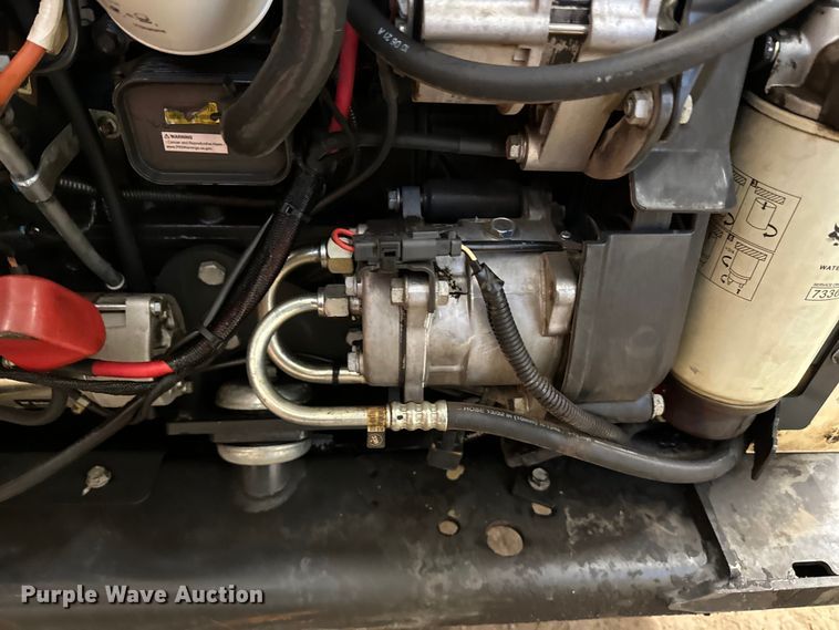 image for item DO3229 2022 Bobcat  S770 skid steer loader