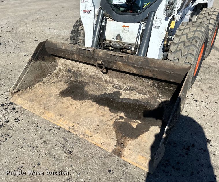 image for item DO3230 2022 Bobcat S770 skid steer loader