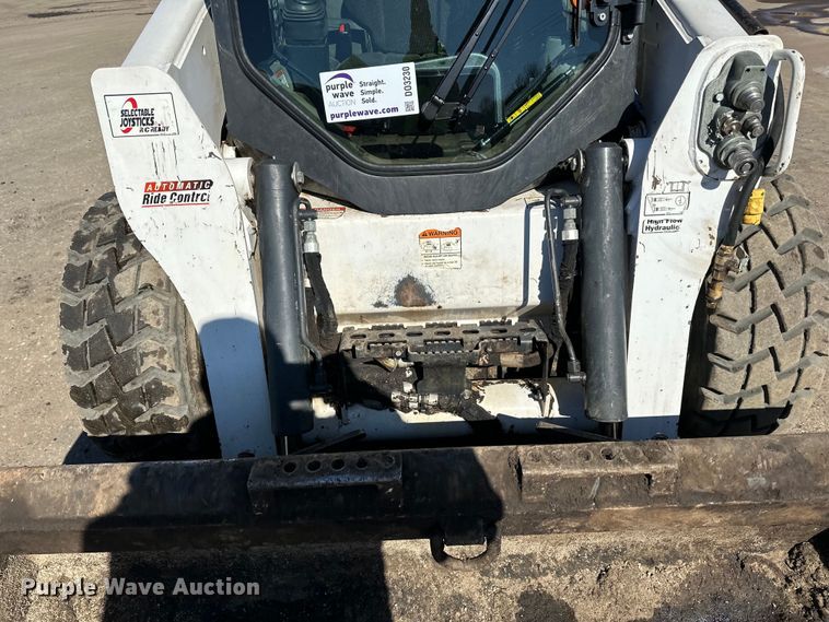 image for item DO3230 2022 Bobcat S770 skid steer loader