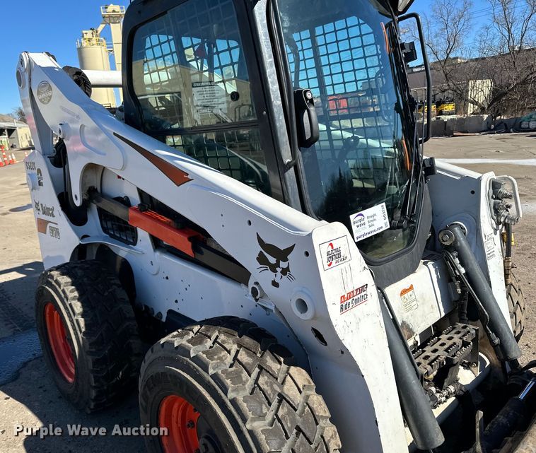 image for item DO3230 2022 Bobcat S770 skid steer loader