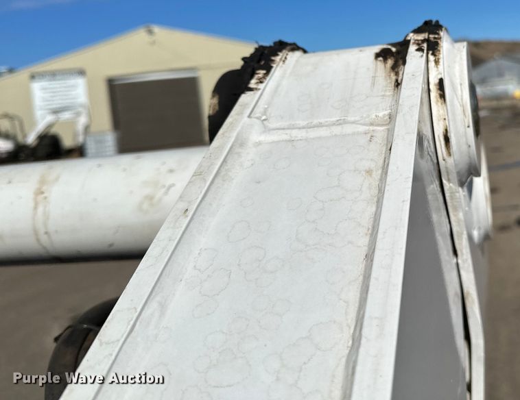 image for item DO3230 2022 Bobcat S770 skid steer loader