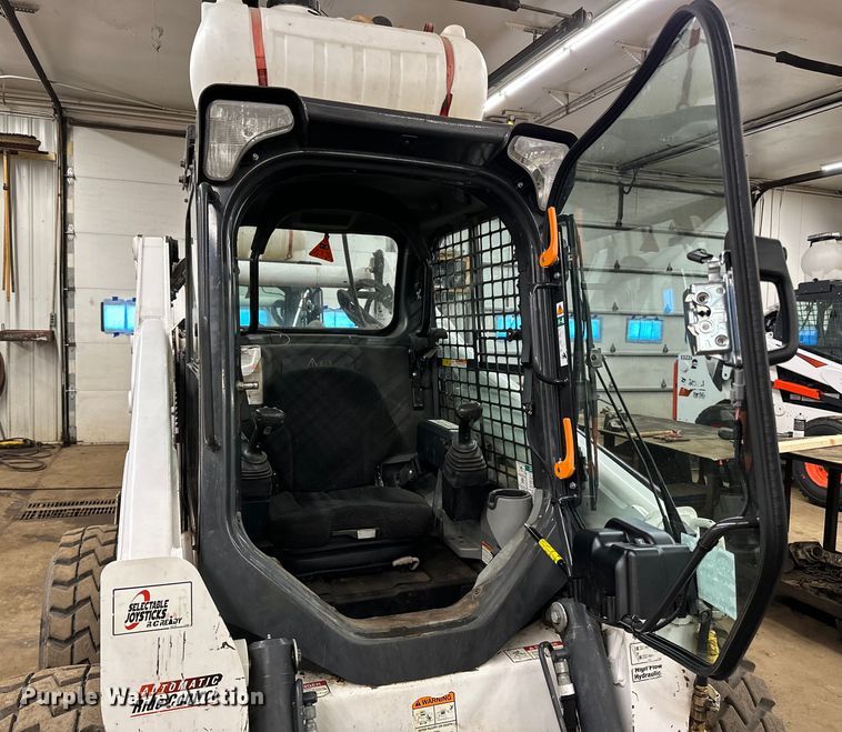 image for item DO3230 2022 Bobcat S770 skid steer loader