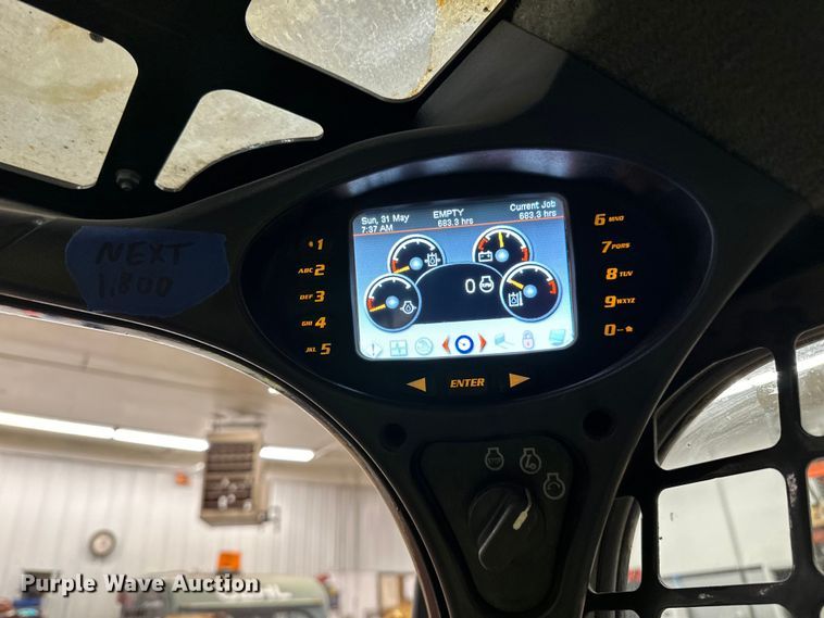 image for item DO3230 2022 Bobcat S770 skid steer loader