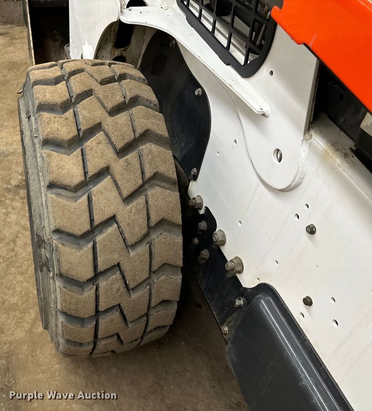 image for item DO3230 2022 Bobcat S770 skid steer loader