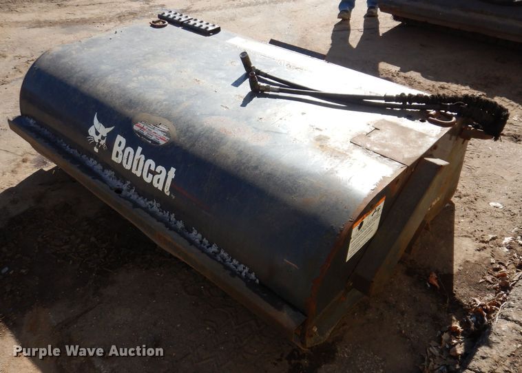 image for item DO3234 2017 Bobcat 72 Sweeper skid steer sweeper