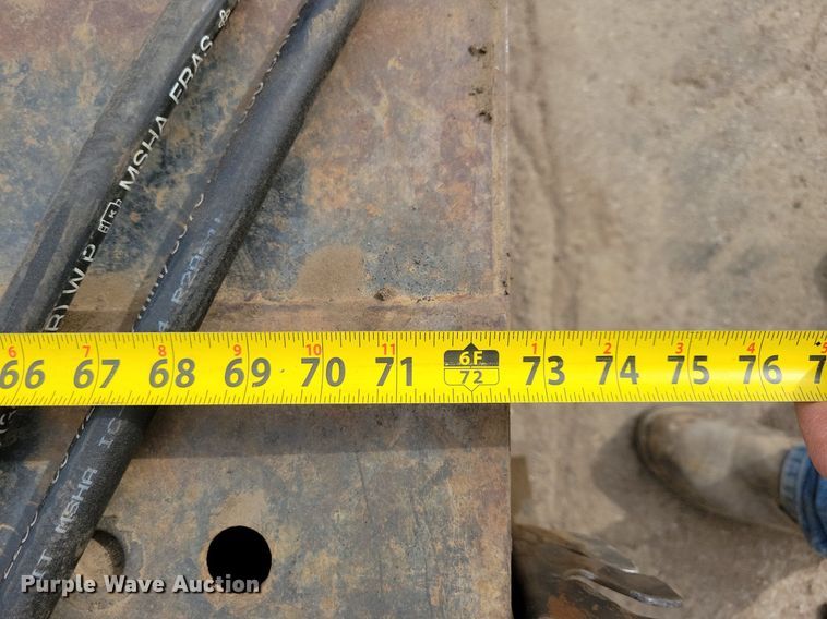 image for item DO3238 2012 Bobcat 72 Sweeper skid steer sweeper