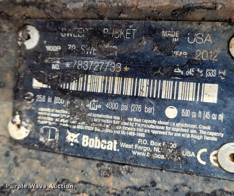 image for item DO3238 2012 Bobcat 72 Sweeper skid steer sweeper