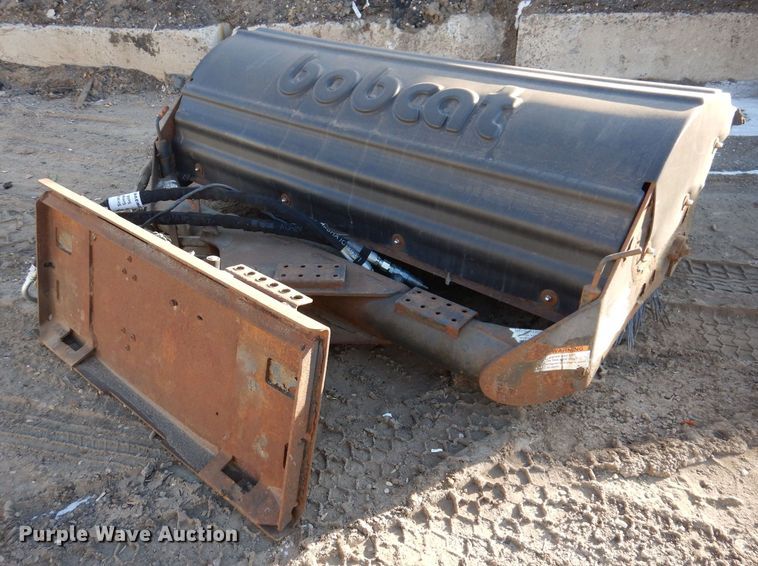 image for item DO3240 Bobcat 71