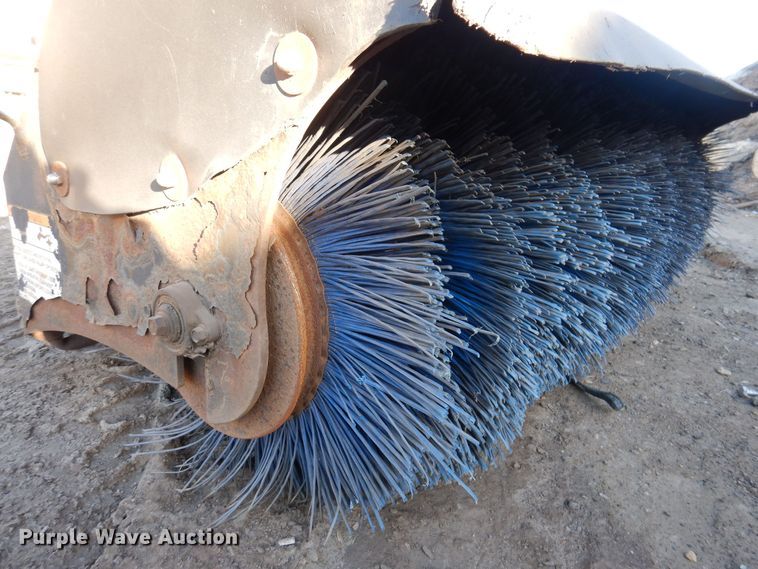 image for item DO3240 Bobcat 71