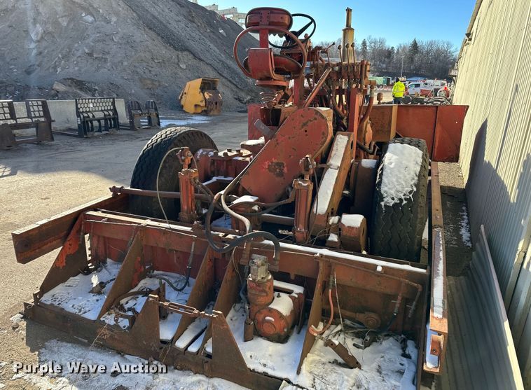 image for item DO3241 Paver