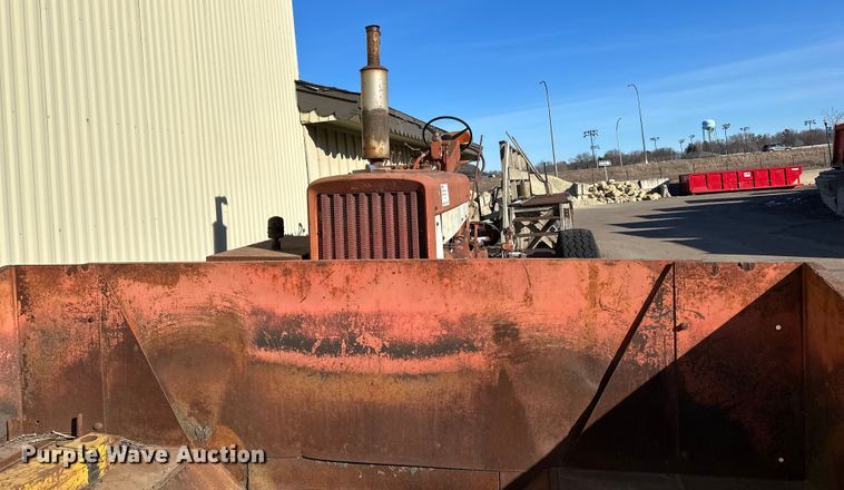 image for item DO3241 Paver