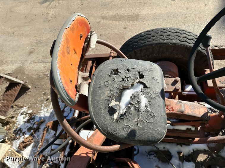 image for item DO3241 Paver