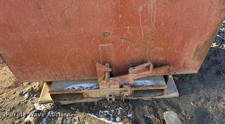 image for item DO3243 Dumping hopper