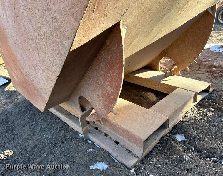 image for item DO3243 Dumping hopper