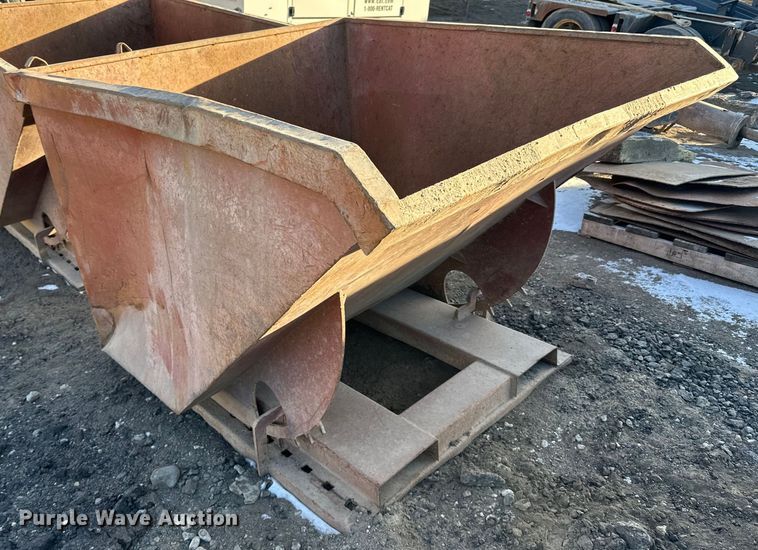 image for item DO3244 Dumping hopper