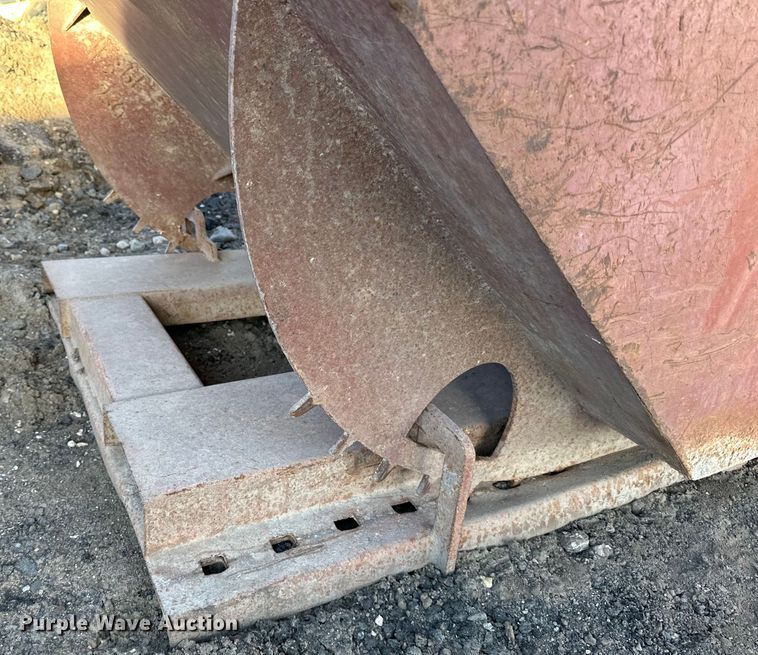 image for item DO3244 Dumping hopper