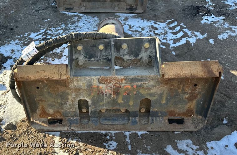 image for item DO3247 Bobcat skid steer breaker