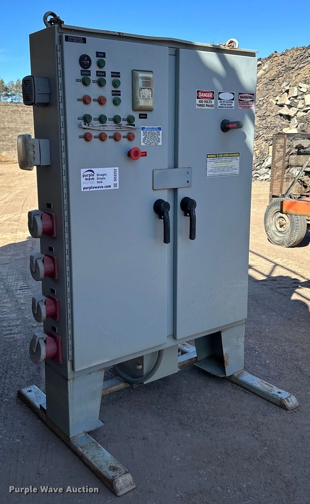 image for item DO3252 Switchgear 