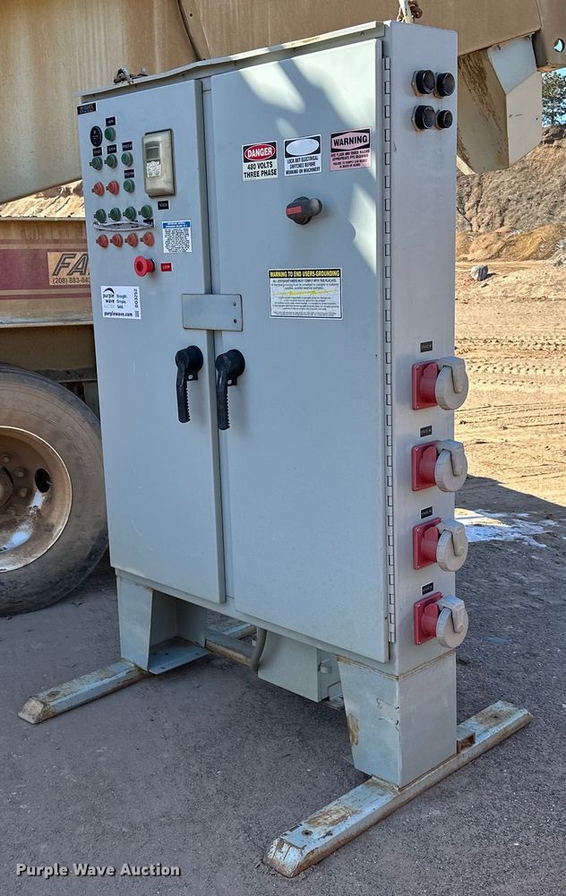 image for item DO3252 Switchgear 