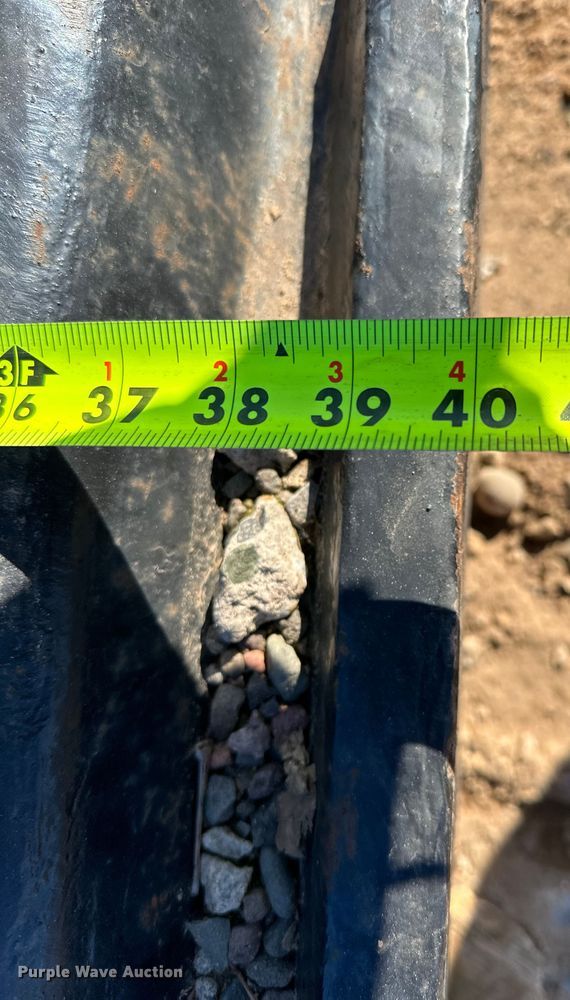 image for item DO3255 Crusher parts