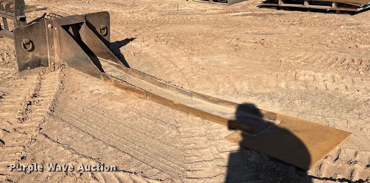 image for item DO3261 Skid steer spoon scraper
