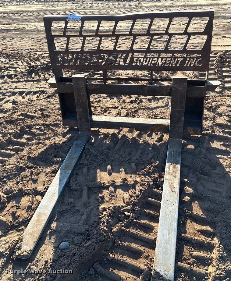 image for item DO3269 Swiderski Equipment Inc 47