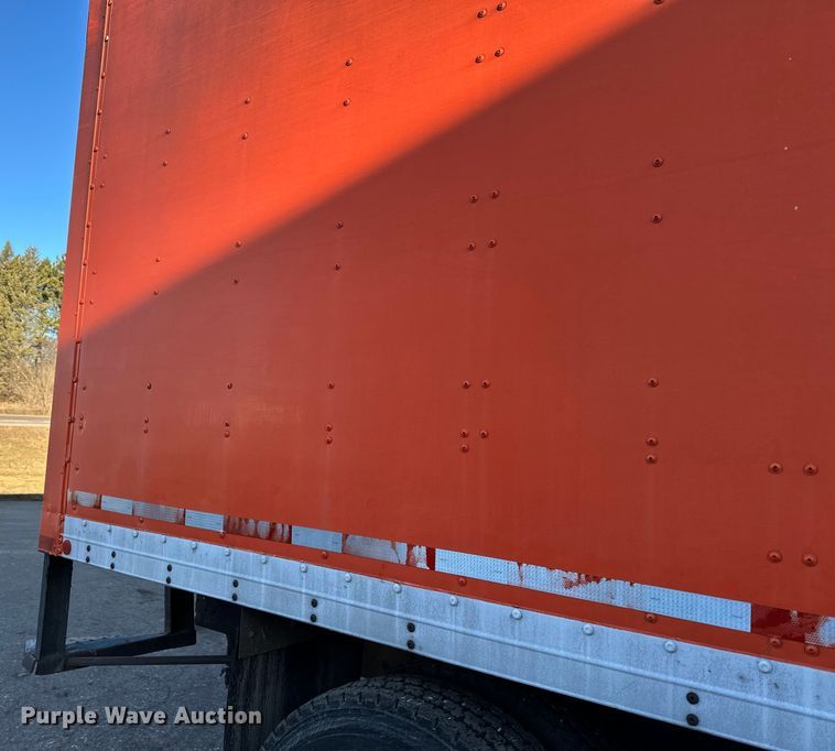 image for item DO3272 2000 Sterling  L9500 box truck