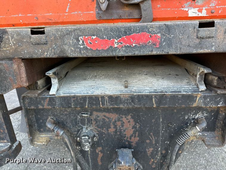 image for item DO3272 2000 Sterling  L9500 box truck