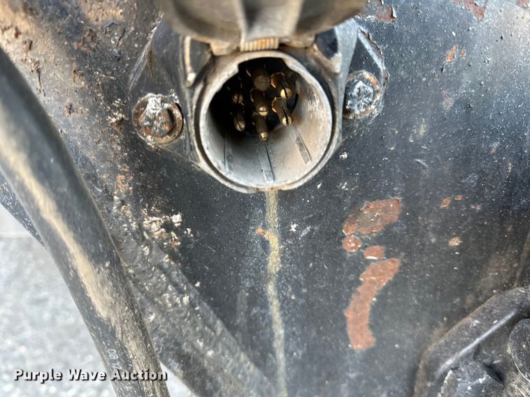 image for item DO3272 2000 Sterling  L9500 box truck