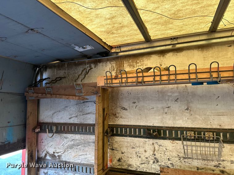 image for item DO3272 2000 Sterling  L9500 box truck