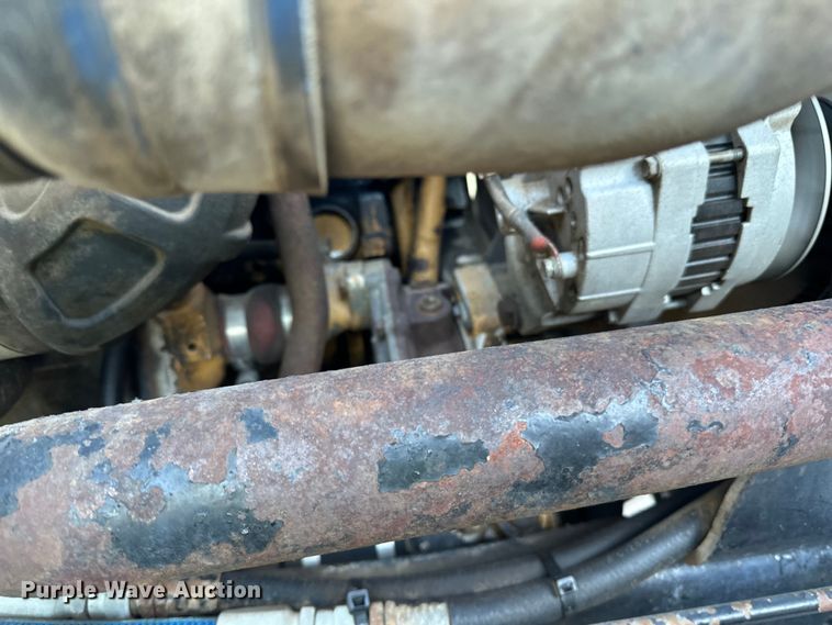 image for item DO3272 2000 Sterling  L9500 box truck