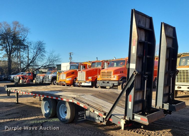 image for item DO3274 2015 Kaufman  equipment trailer