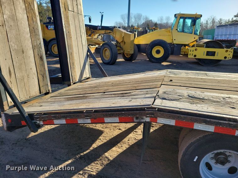 image for item DO3274 2015 Kaufman  equipment trailer