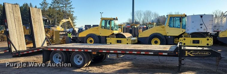 image for item DO3275 2015 Kaufman  equipment trailer