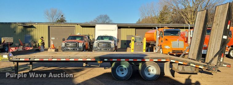 image for item DO3275 2015 Kaufman  equipment trailer