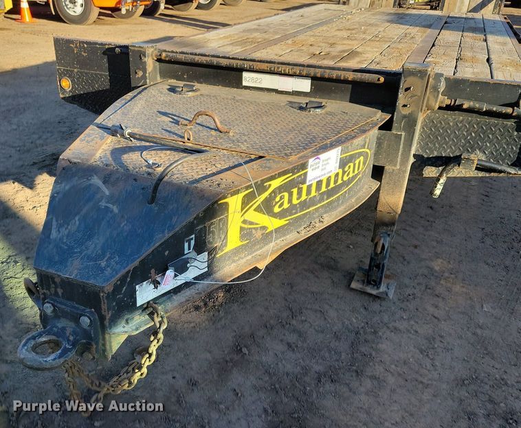 image for item DO3275 2015 Kaufman  equipment trailer